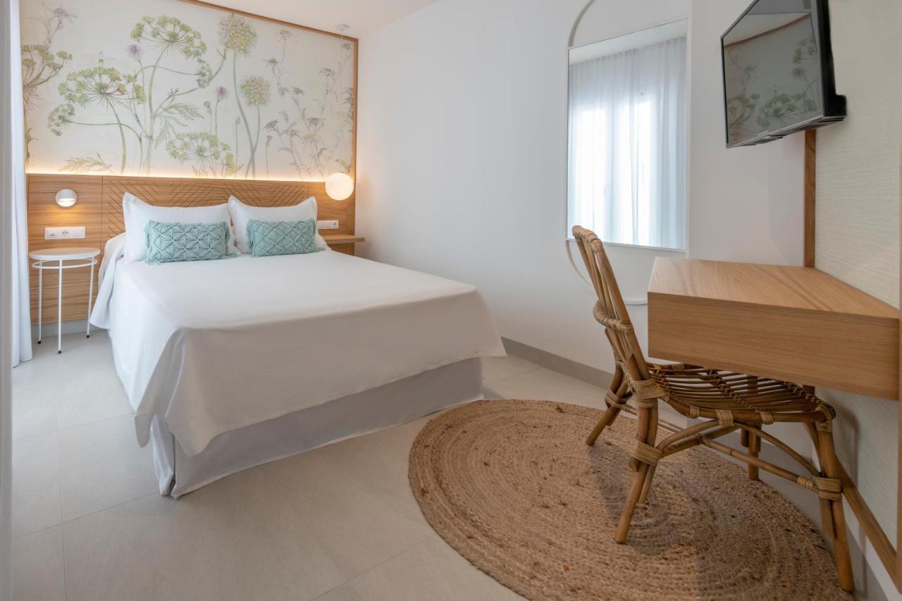 Alzocaire Hostal Boutique Кониль-де-ла-Фронтера Экстерьер фото